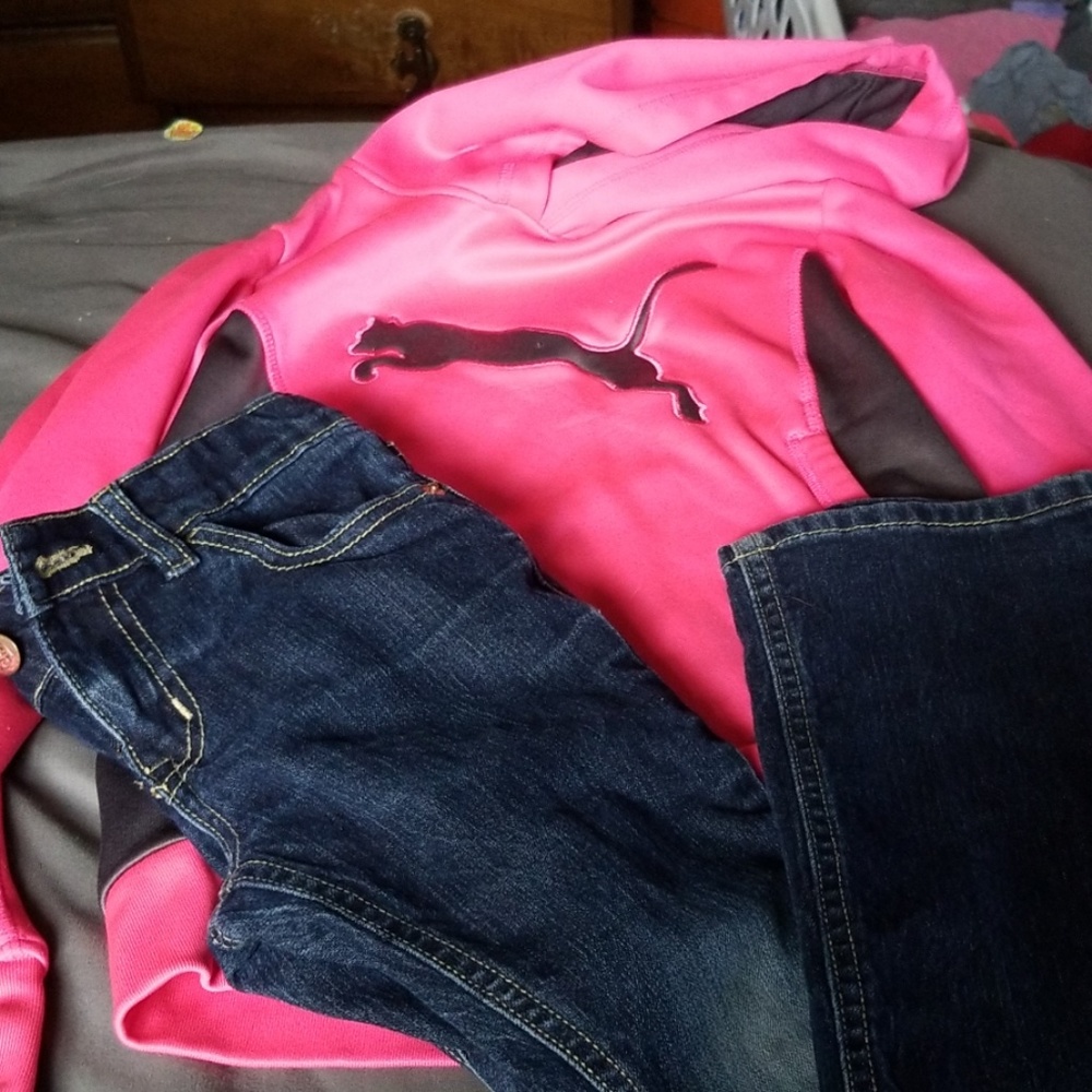 GIRLS OUTFIT SUPER CUTE